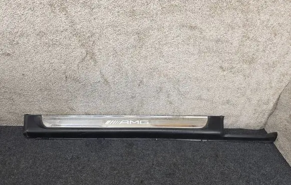 Mercedes-Benz C W205 Front sill trim cover A2056801035 A2056807010 A205680