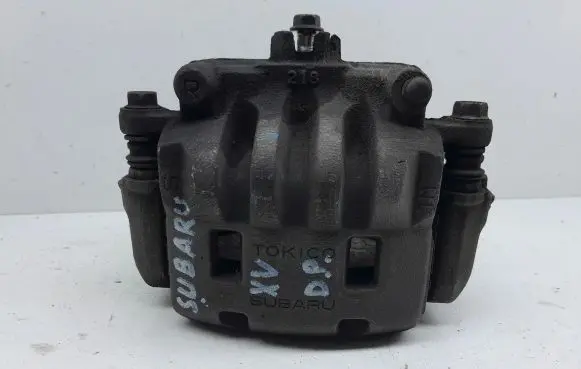 Subaru XV I Front brake caliper