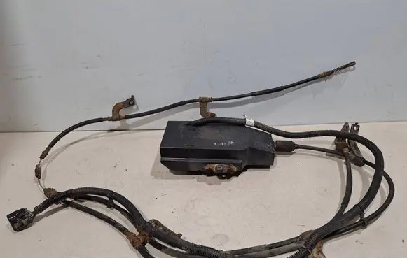Opel Antara Hand brake control module 20951996