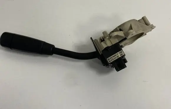 Mercedes-Benz C W203 Wiper control stalk 2035450010 HLS203001