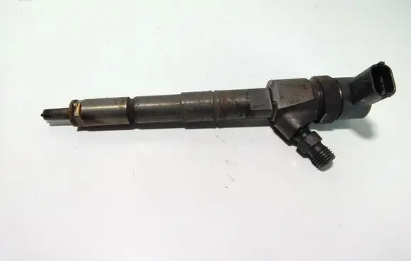 Fuel injector