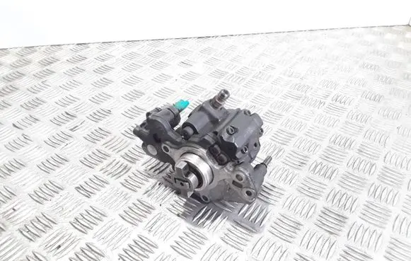 Ford Mondeo MK IV Fuel injection high pressure pump 9424A050A 9687959180