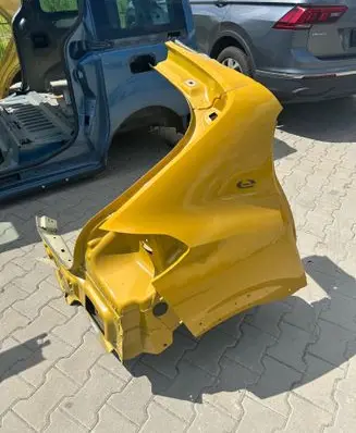 Peugeot 208 II Rear quarter panel