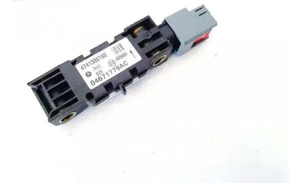 Chrysler 300 - 300C Airbag deployment crash/impact sensor 4749300760 04671779ac