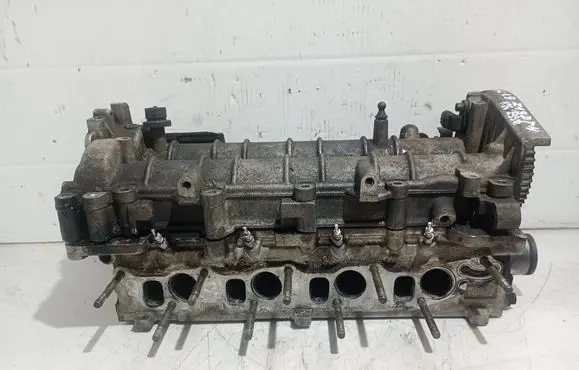 Opel Vectra C Engine head Z19DTH