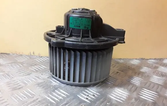 Toyota Corolla E120 E130 Heater fan/blower B130314037 0130101602 MF0160700600