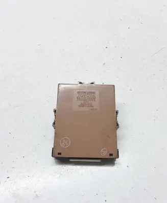 Lexus RX 330 - 350 - 400H Gateway control module 8911148080 2324005262
