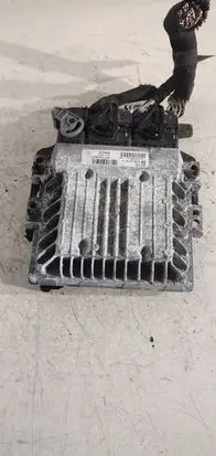 Renault Megane III Engine control unit/module 237102426R 237101908R