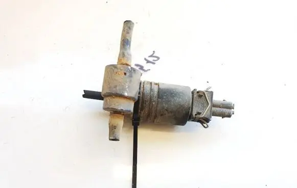 Fiat Croma Windscreen/windshield washer pump