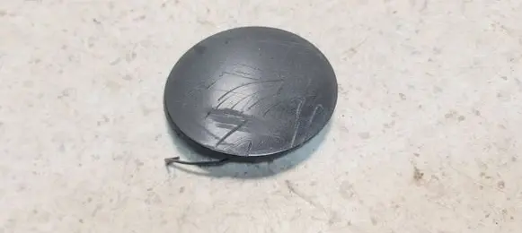Rear bumper row hook cap/cover