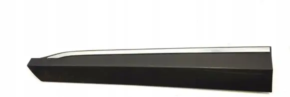 Toyota Yaris Cross Front door trim (molding) 75074