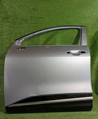 KIA Sportage Front door 