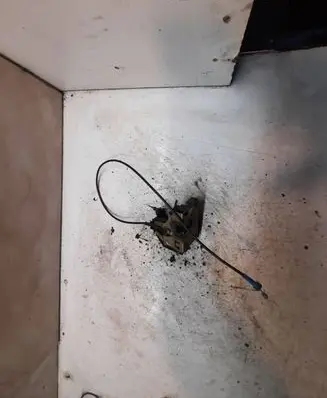 Front door lock