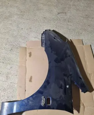 Toyota Corolla Verso E121 Fender
