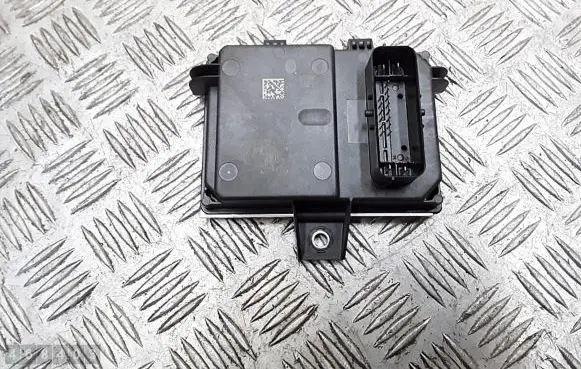 Opel Astra H Fuel injection pump control unit/module 20831727