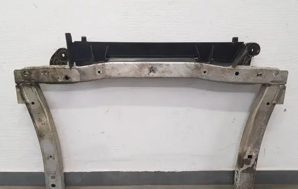 Opel Adam Bottom radiator support slam panel 13371945 39015376