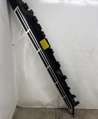 BMW X7 G07 Sill 7441107
