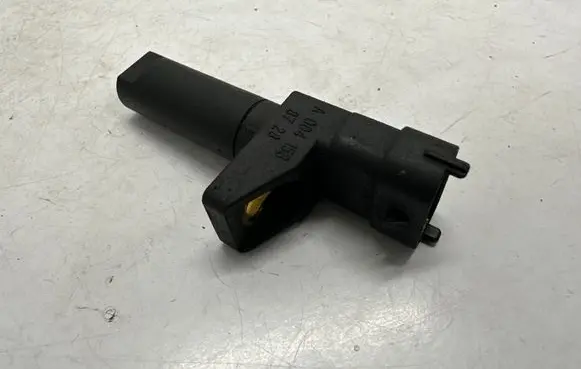 Mercedes-Benz E W211 Crankshaft position sensor A0041538728