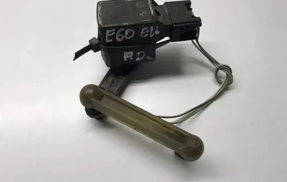 BMW 5 E60 E61 Headlight/headlamp level sensor 6772727 7146772727 1093698