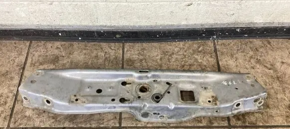 Opel Zafira B Top upper radiator support slam panel 13158750 FA004741638 343149712