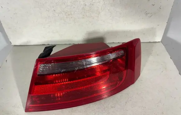 Audi A5 8T 8F Rear/tail lights 8T0945096