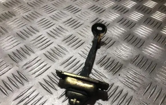 Mazda 6 Rear door check strap stopper gj6a72270r gj6a-72270r