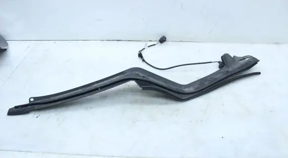 Tesla Model X Other rear door trim element 103756000D