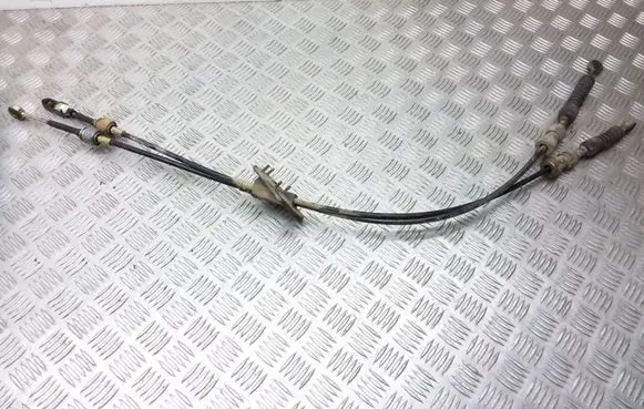 Nissan X-Trail T30 Gear shift cable linkage