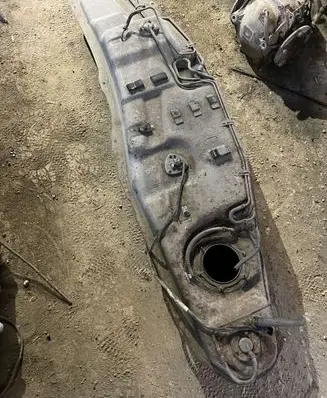 Mitsubishi Pajero Fuel tank 