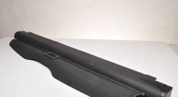 BMW 5 E39 Tailgate/boot cover trim set 8217308