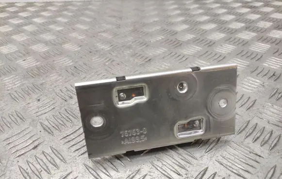 Mercedes-Benz E C207 W207 Other control units/modules A2079001600 A2078202826