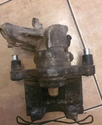 Opel Vectra C Rear brake caliper