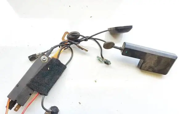 Antenna control unit