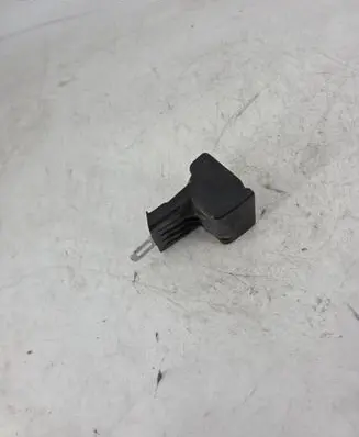 BMW 7 E32 Middle seatbelt (rear) 042151501