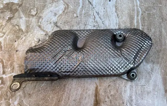 Maserati Levante Heat shield in engine bay 46328264