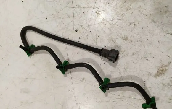 Ford Fiesta Fuel return line/hose 