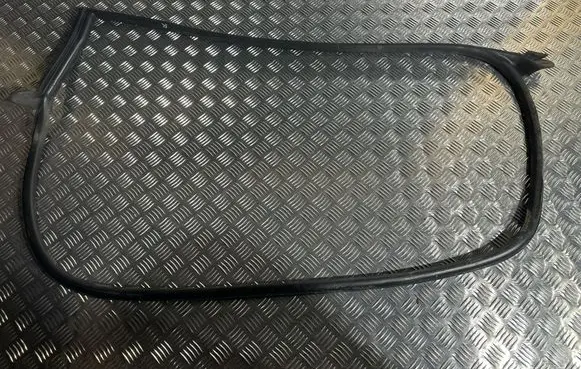 Audi A5 Front door rubber seal 8W6831708