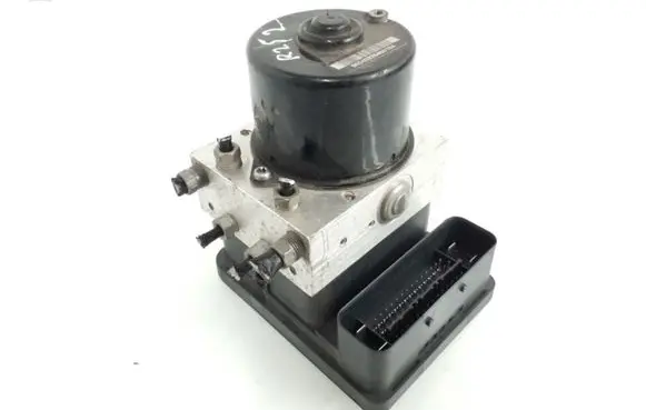 Volvo V50 ABS Pump 307947300AA 30794728