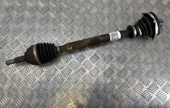 Dacia Sandero Front driveshaft 8200499304