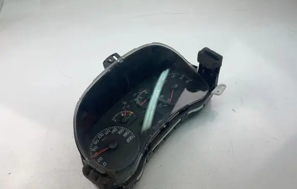 Fiat Punto (188) Speedometer (instrument cluster) 46833368
