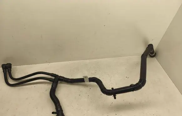 Tesla Model Y Engine coolant pipe/hose 164766200E