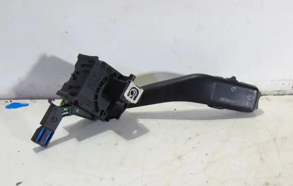 Volkswagen Touran I Wiper control stalk 1K0953519A