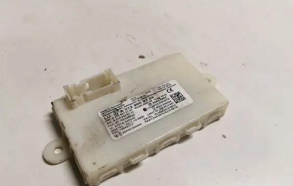 Keyless (KESSY) go control unit/module