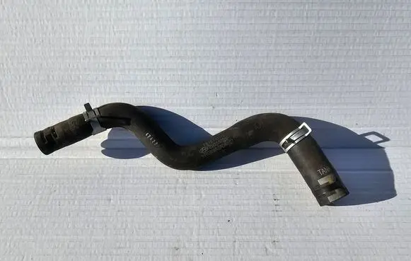 Hyundai Tucson IV NX4 Engine coolant pipe/hose 25450N7250