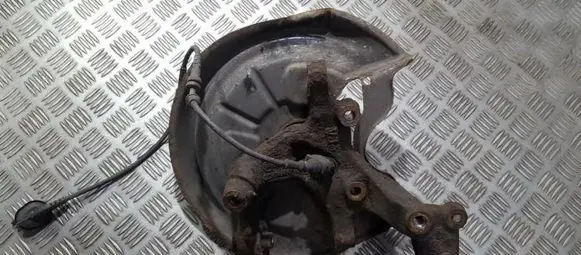 Skoda Octavia Mk2 (1Z) Rear wheel hub