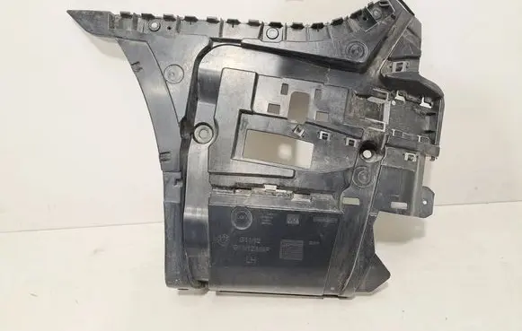 BMW 7 G11 G12 Rear bumper mounting bracket 7357147
