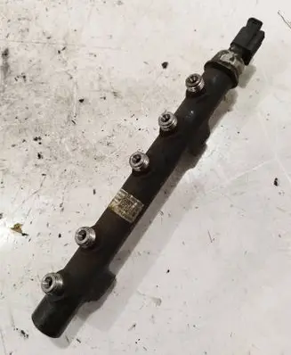 Peugeot 5008 Fuel main line pipe 9684753080
