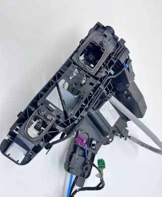 Mercedes-Benz C W205 Front door lock A0997203000 A0997208101