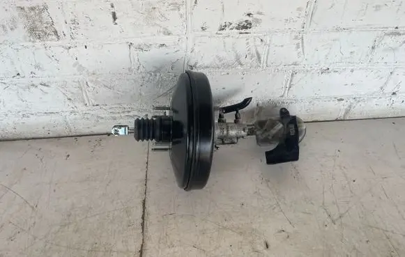Honda CR-V Brake booster 0204051828