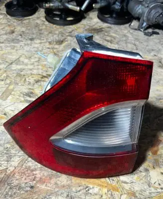 Ford Galaxy Rear/tail lights 162455